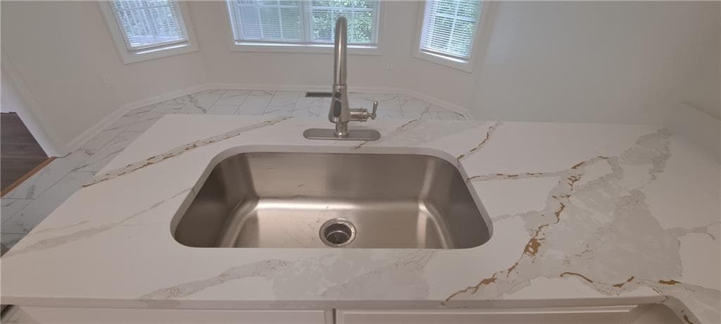 4 bedroom, 3 bathroom, 3,148 sq ft single family residence for rent at 1050 Hillary Lane, Lawrenceville, GA 30043 for $2,300 a month — photo 5