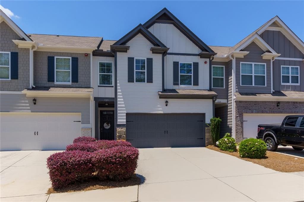 723 Woodstock Grove Drive, Woodstock, GA 30188 — most recent listing photo