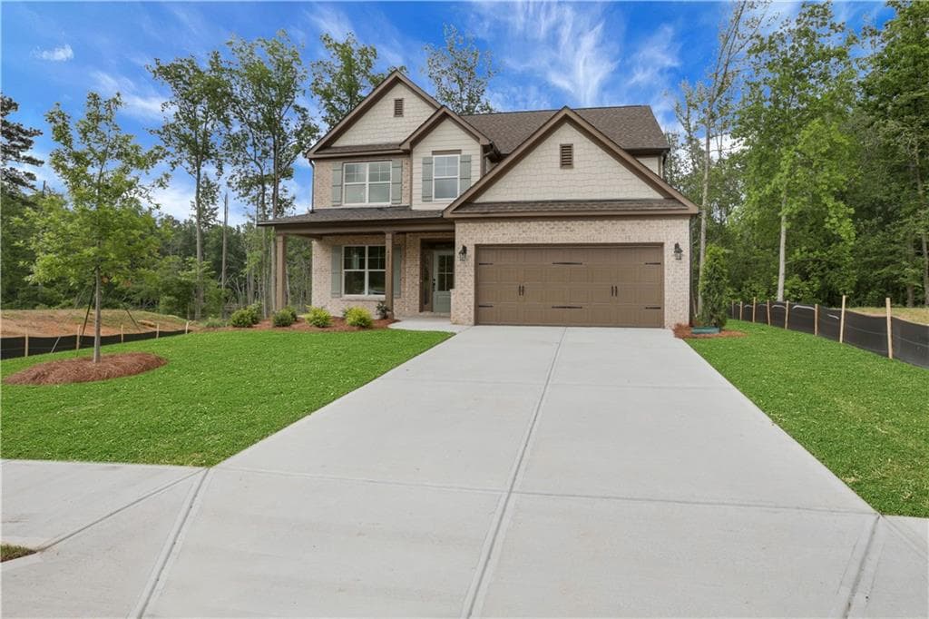 4 bedroom, 3 bathroom, 2,456 sq ft single family residence for sale at 4251 Mary Ruth Way, Loganville, GA 30052 — photo 4