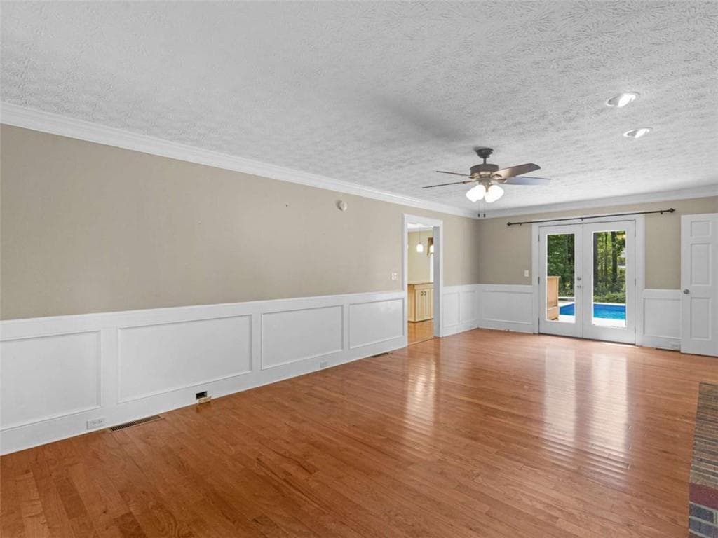 4 bedroom, 3 bathroom, 4,000 sq ft single family residence for sale at 8601 N Shore Drive, Jonesboro, GA 30236 — photo 10