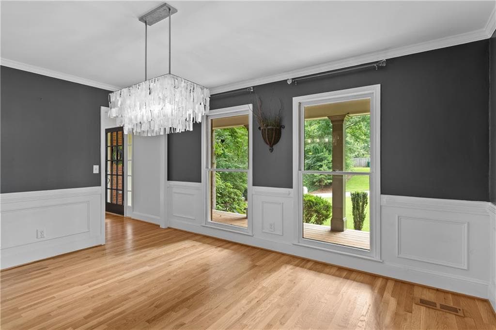 4 bedroom, 3 bathroom, 4,064 sq ft single family residence for sale at 4074 Norton Place, Smyrna, GA 30082 — photo 7