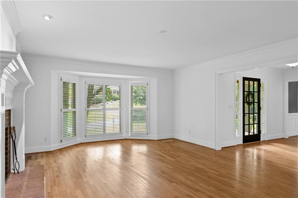 4 bedroom, 3 bathroom, 4,064 sq ft single family residence for sale at 4074 Norton Place, Smyrna, GA 30082 — photo 10