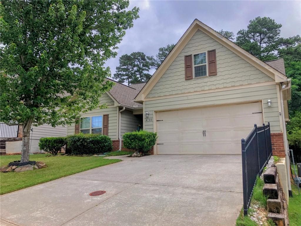 3 bedroom, 2 bathroom, 1,537 sq ft single family residence for rent at 4780 Lost Creek Drive, Gainesville, GA 30504 for $1,999 a month — photo 1 of 28