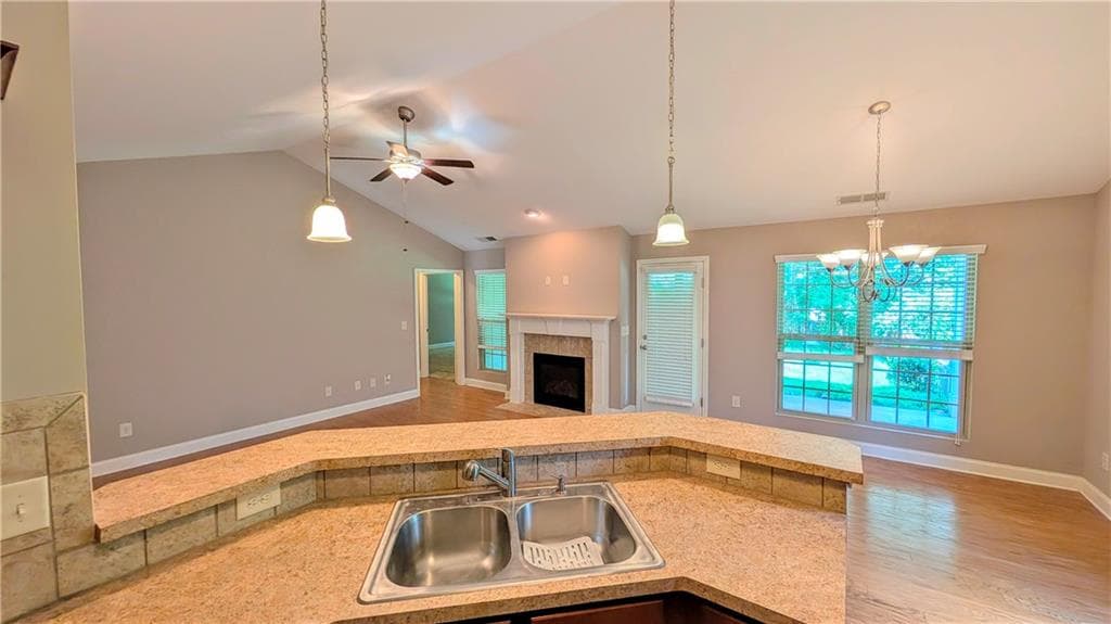 3 bedroom, 2 bathroom, 1,537 sq ft single family residence for rent at 4780 Lost Creek Drive, Gainesville, GA 30504 for $1,999 a month — photo 5