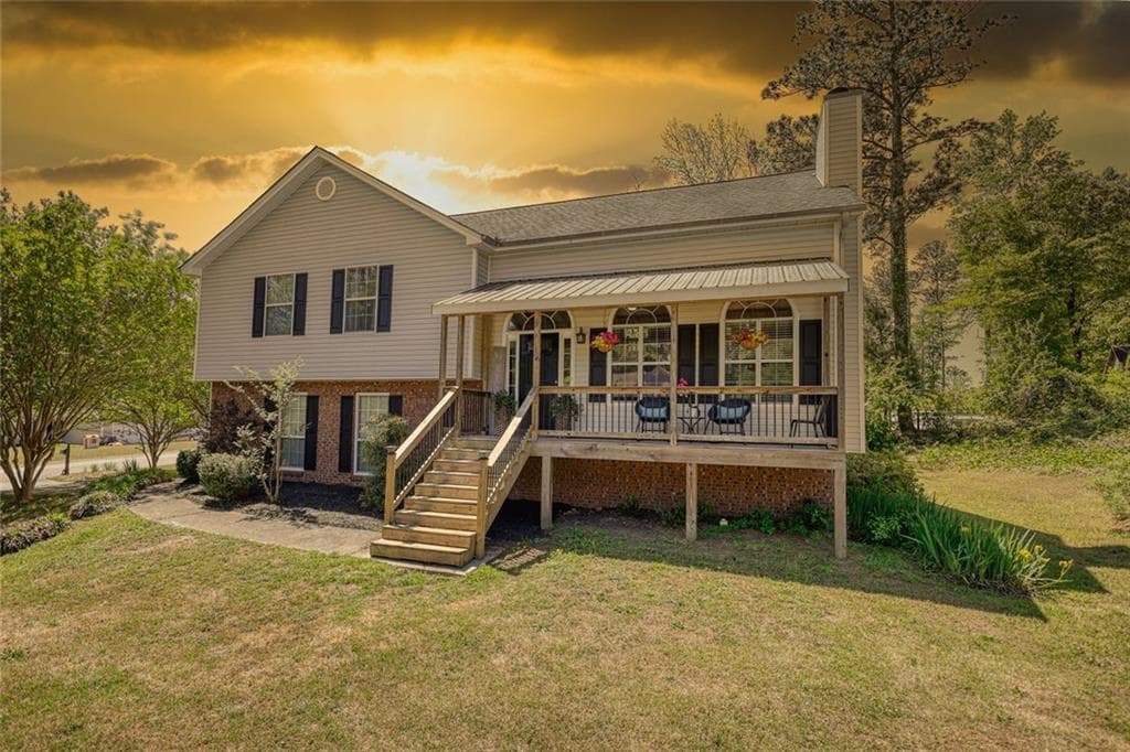 3 bedroom, 3 bathroom, 1,916 sq ft single family residence for sale at 605 Dakota Street, Bethlehem, GA 30620 — photo 1 of 33