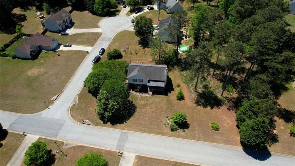 3 bedroom, 3 bathroom, 1,916 sq ft single family residence for sale at 605 Dakota Street, Bethlehem, GA 30620 — photo 3