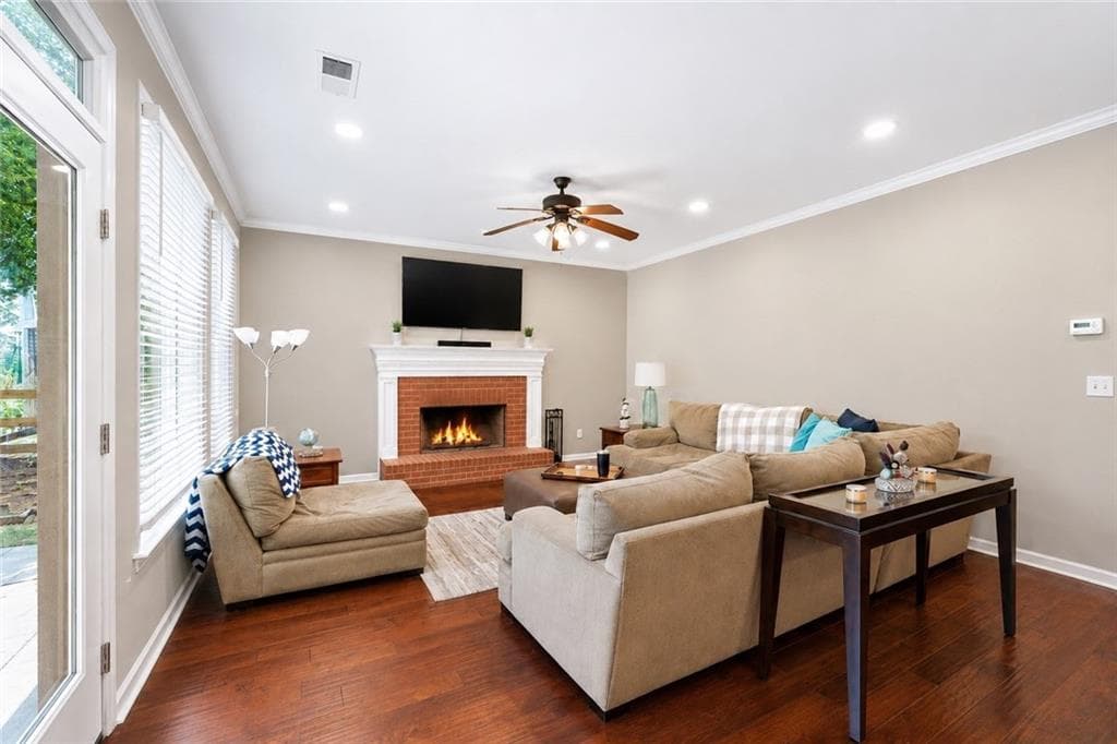 5 bedroom, 3 bathroom, 2,808 sq ft single family residence for sale at 676 Bentleaf Drive, Dallas, GA 30132 — photo 5