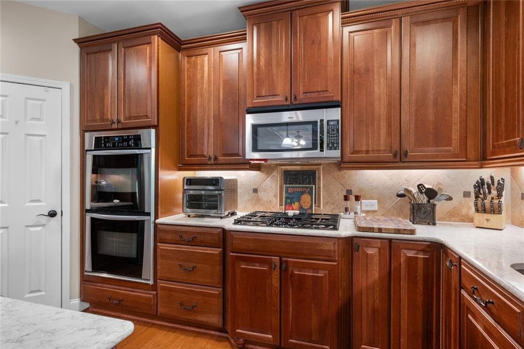 5 bedroom, 3 bathroom, 4,488 sq ft single family residence for sale at 629 Wexford Court, Acworth, GA 30102 — photo 10