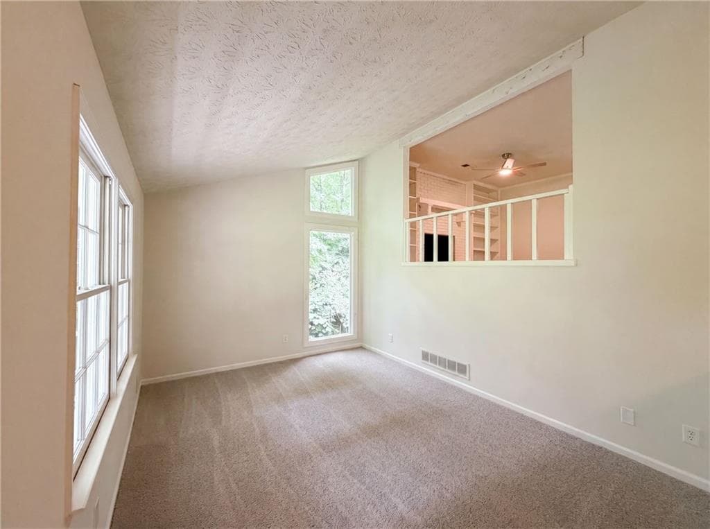 4 bedroom, 3 bathroom, 1,712 sq ft single family residence under contract at 6486 Lynndale Lane, Morrow, GA 30260 — photo 9