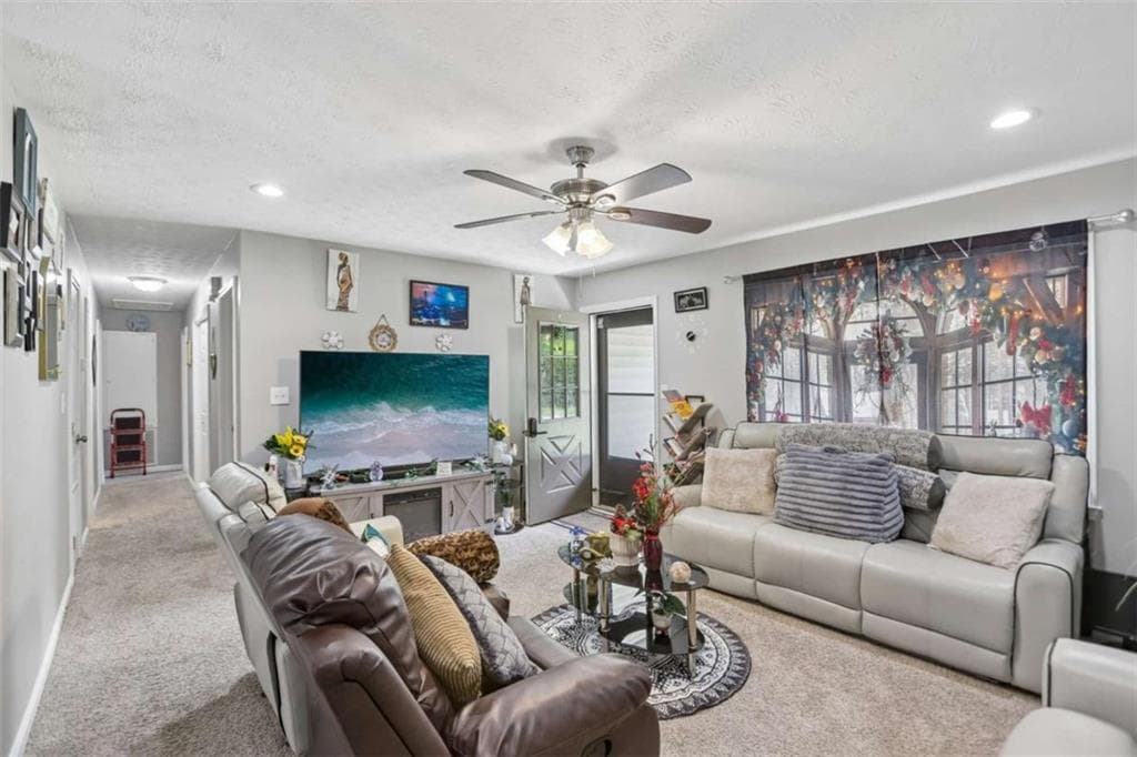 3 bedroom, 2 bathroom, 1,288 sq ft single family residence for sale at 2458 Nugget Drive, Conyers, GA 30094 — photo 4
