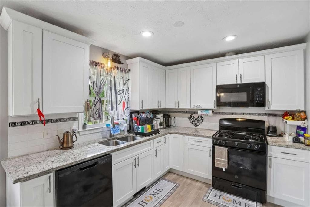 3 bedroom, 2 bathroom, 1,288 sq ft single family residence for sale at 2458 Nugget Drive, Conyers, GA 30094 — photo 9