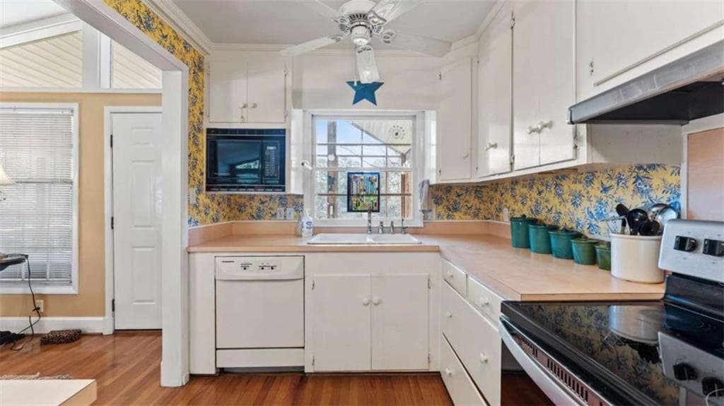 5 bedroom, 3 bathroom, 2,850 sq ft single family residence for sale at 8 Lakemoore Drive, Rome, GA 30161 — photo 10