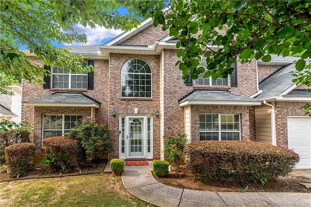 5 bedroom, 3 bathroom, 3,854 sq ft single family residence for sale at 4250 Defoors Farm Trail, Powder Springs, GA 30127