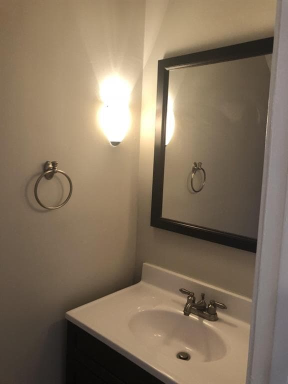 2 bedroom, 3 bathroom, 1,260 sq ft townhouse for rent at 2922 Webb Bridge Road, Alpharetta, GA 30009 for $1,875 a month — photo 5