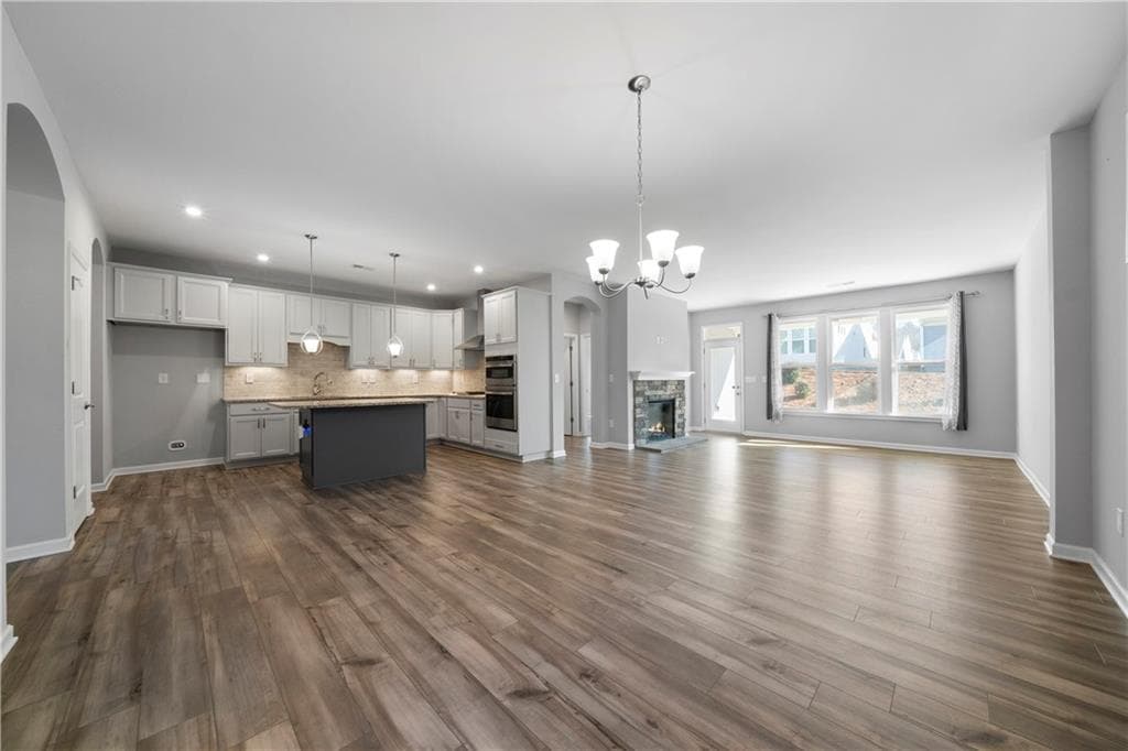 2 bedroom, 2 bathroom, 1,738 sq ft single family residence under contract at 74 Aspen Way, Dallas, GA 30157 — photo 6