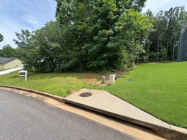 single family residence under contract at 94 Radian Court, Dallas, GA 30132 — photo 5