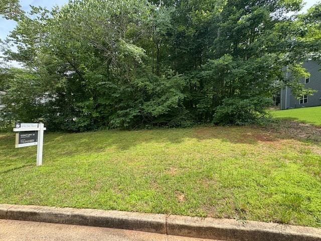 single family residence under contract at 94 Radian Court, Dallas, GA 30132 — photo 7