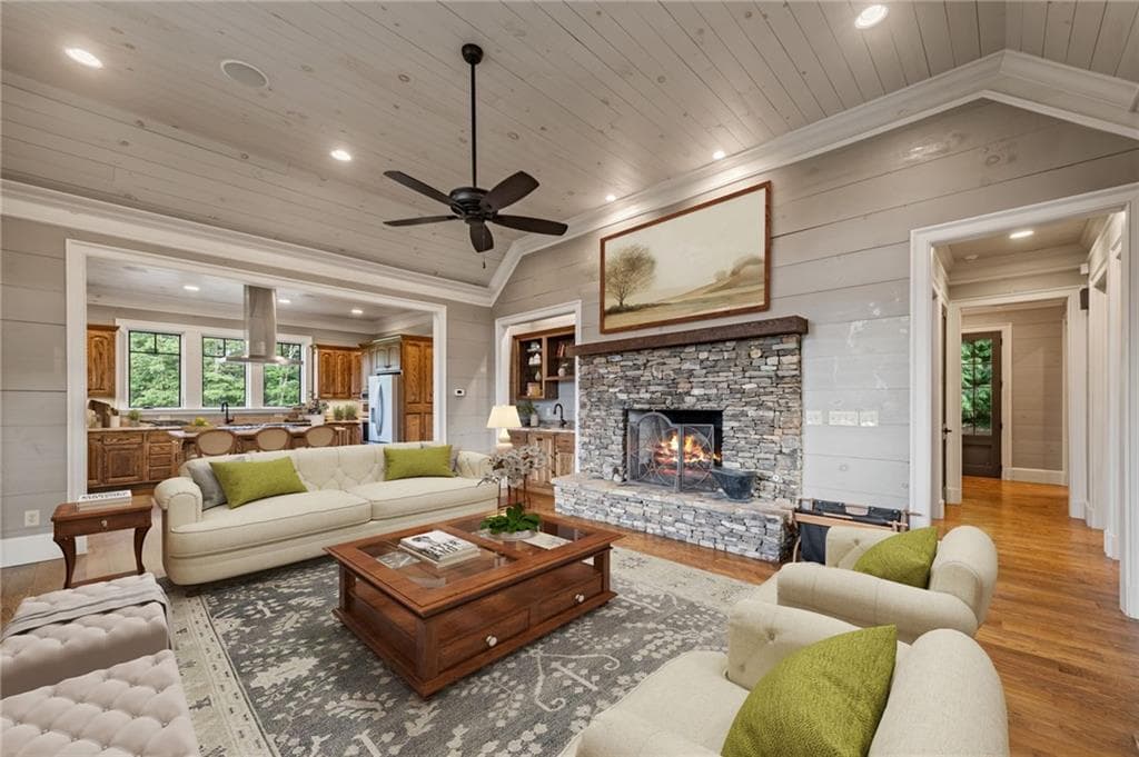 2 bedroom, 3 bathroom, 4,664 sq ft single family residence for sale at 290 Old Anderson Creek Road, Ellijay, GA 30536 — photo 9