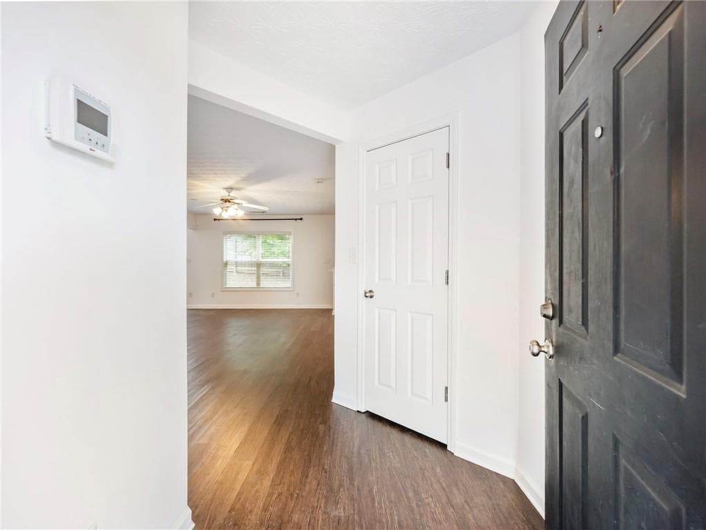 3 bedroom, 3 bathroom, 1,508 sq ft single family residence for sale at 561 Double Creek Drive, Lawrenceville, GA 30045 — photo 2