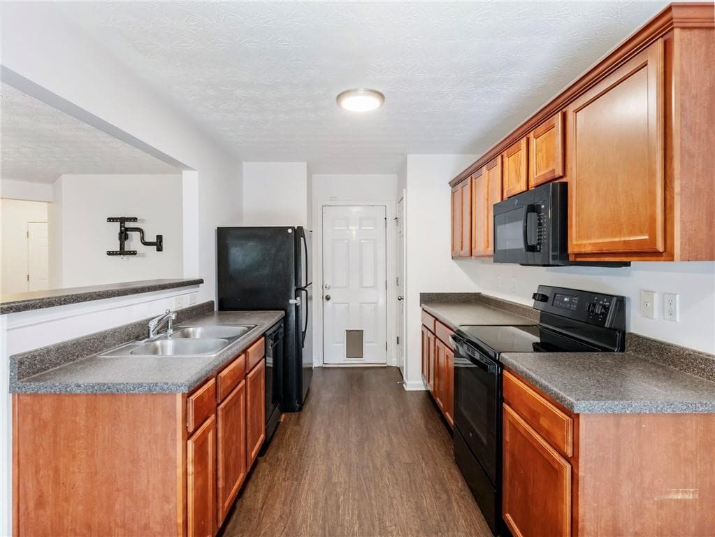 3 bedroom, 3 bathroom, 1,508 sq ft single family residence for sale at 561 Double Creek Drive, Lawrenceville, GA 30045 — photo 9