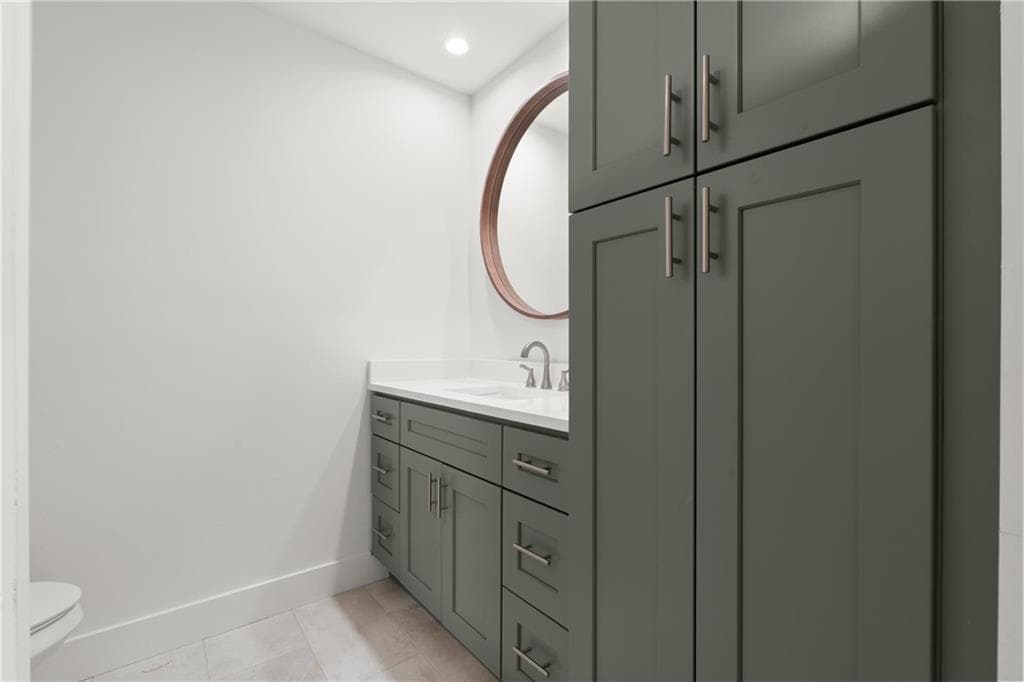3 bedroom, 1 bathroom, 1,300 sq ft single family residence under contract at 2324 Elmwood Circle, Atlanta, GA 30339 — photo 10