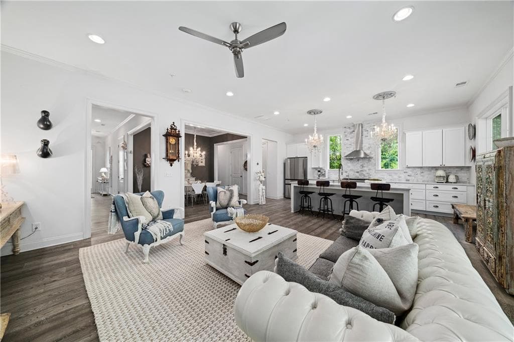 4 bedroom, 4 bathroom, 3,650 sq ft townhouse under contract at 300 Banbury Crossing, Alpharetta, GA 30009 — photo 10