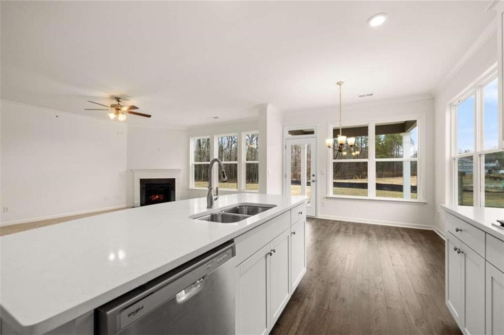 5 bedroom, 3 bathroom, 2,709 sq ft single family residence for sale at 13728 Homer Lane, Covington, GA 30014 — photo 6