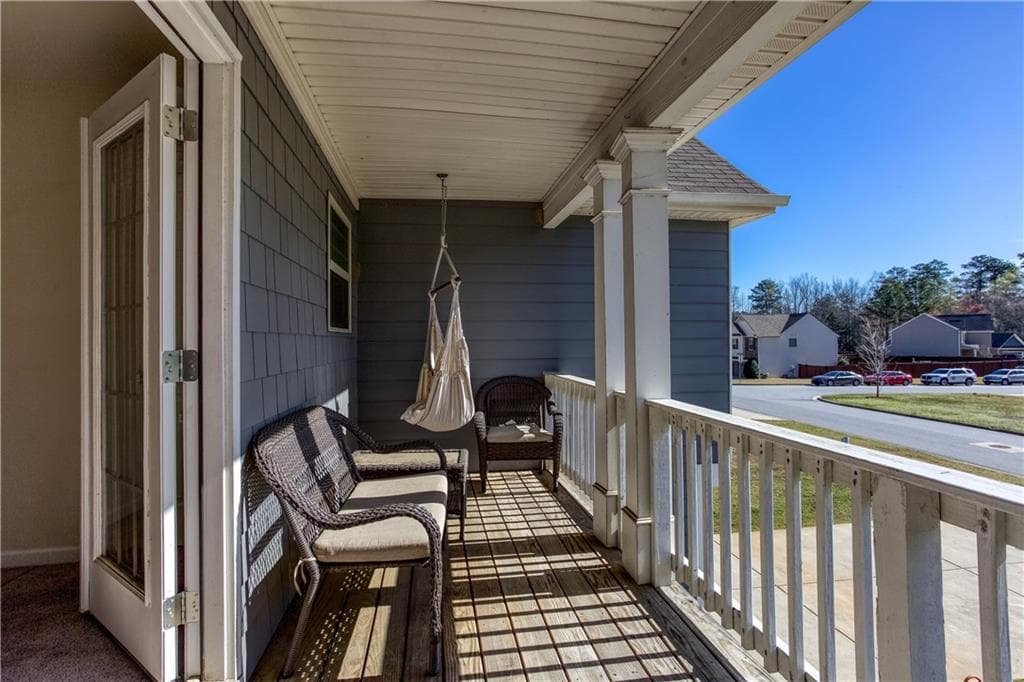 4 bedroom, 3 bathroom, 2,359 sq ft single family residence for rent at 7999 Dawson Lane, Douglasville, GA 30134 for $2,200 a month — photo 3