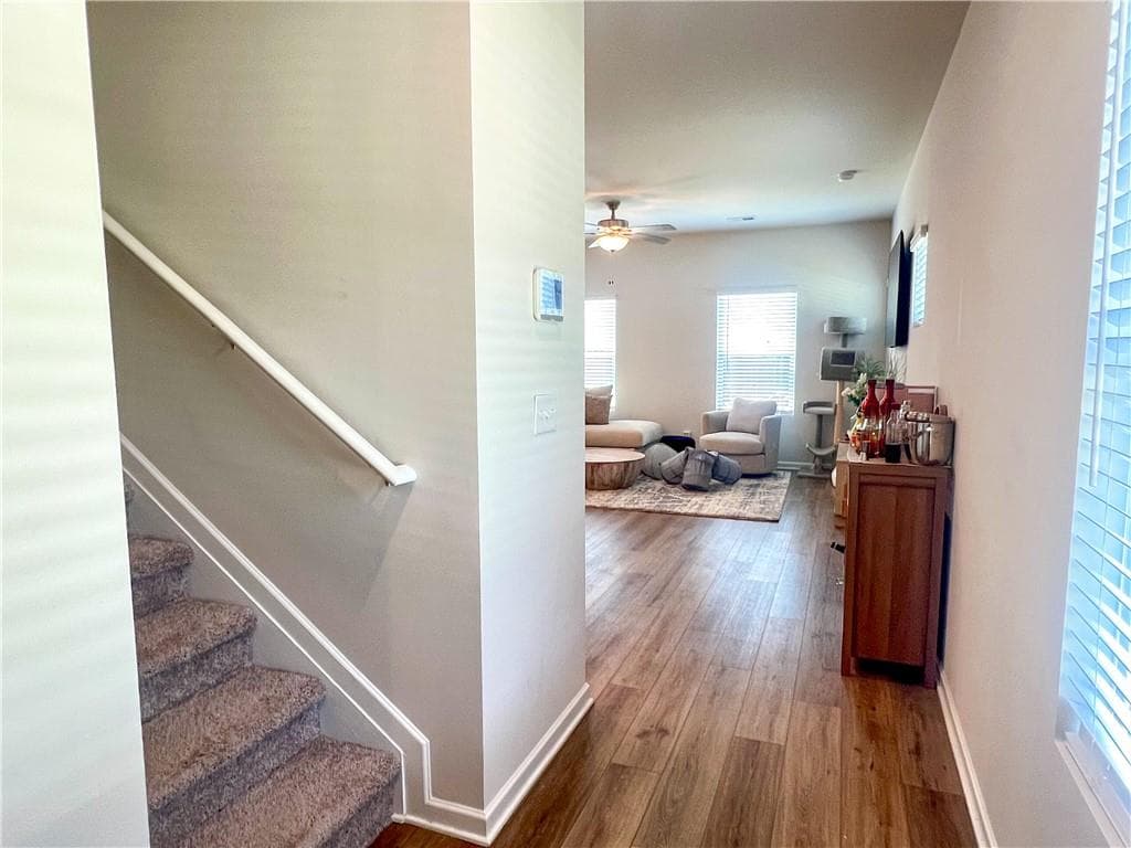 3 bedroom, 3 bathroom, 1,860 sq ft townhouse for rent at 6321 Rosetta Drive, Atlanta, GA 30331 for $2,450 a month — photo 5