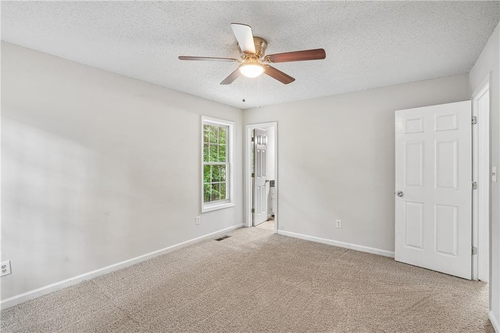 4 bedroom, 2 bathroom, 1,316 sq ft single family residence for sale at 301 Madeline Way, Temple, GA 30179 — photo 4