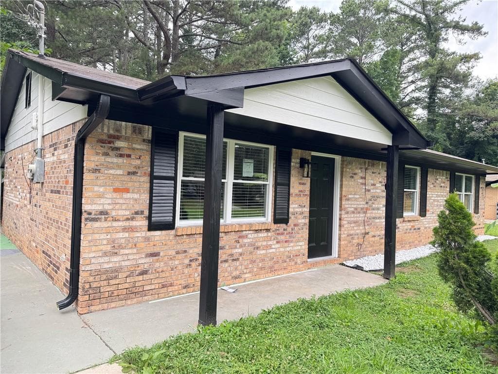 3 bedroom, 2 bathroom, 1,143 sq ft single family residence for rent at 1775 Highpoint Road, Snellville, GA 30078 for $2,100 a month — photo 10