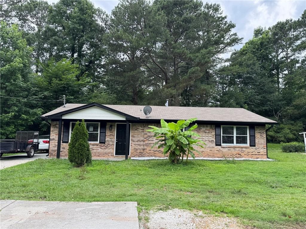3 bedroom, 2 bathroom, 1,143 sq ft single family residence for rent at 1775 Highpoint Road, Snellville, GA 30078 for $2,100 a month — photo 5