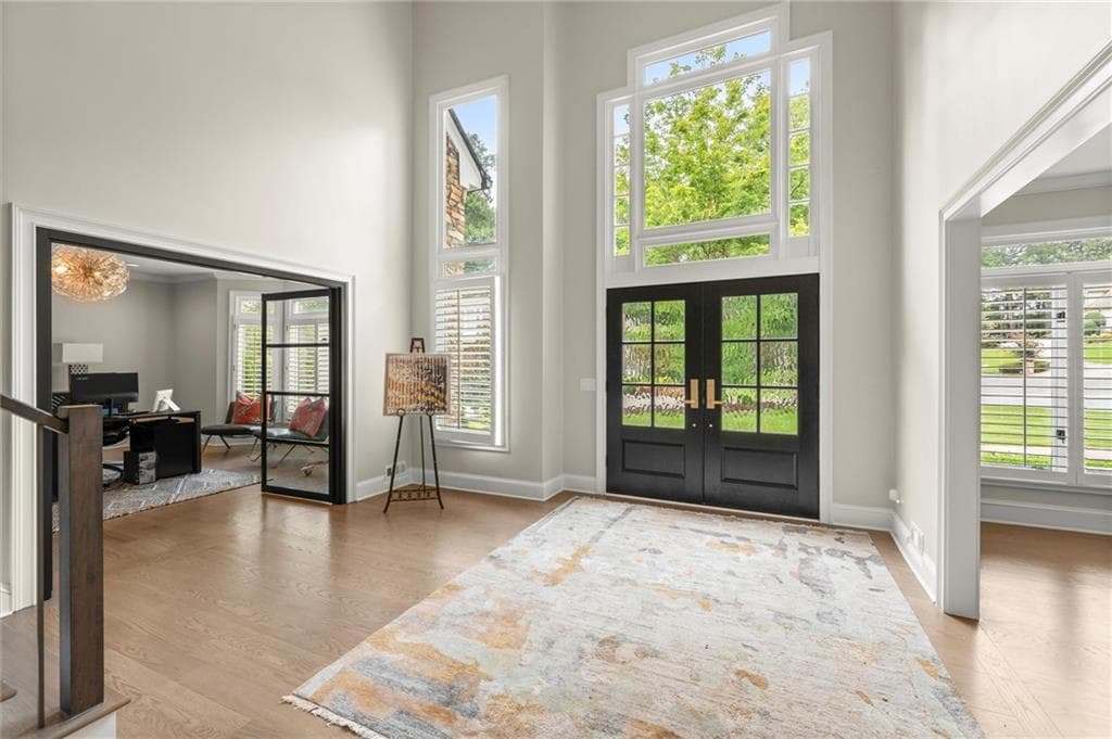 5 bedroom, 6 bathroom, 7,240 sq ft single family residence for sale at 1460 Lakemist Court, Roswell, GA 30075 — photo 5