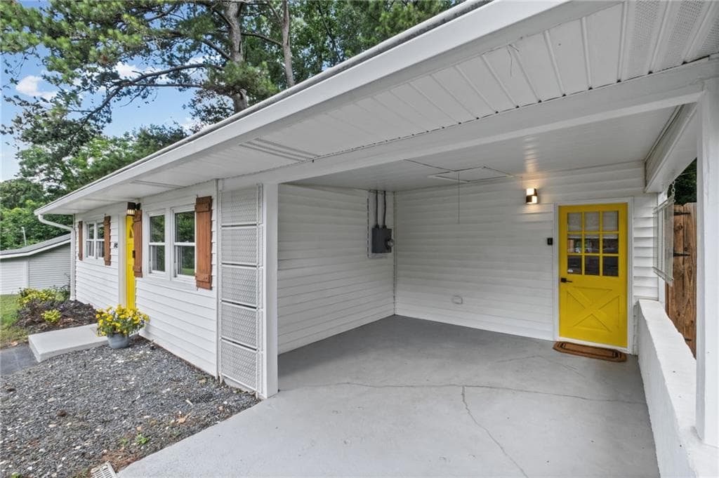 2 bedroom, 1 bathroom, 1,050 sq ft single family residence for sale at 845 Chrysler Avenue, Smyrna, GA 30080 — photo 5