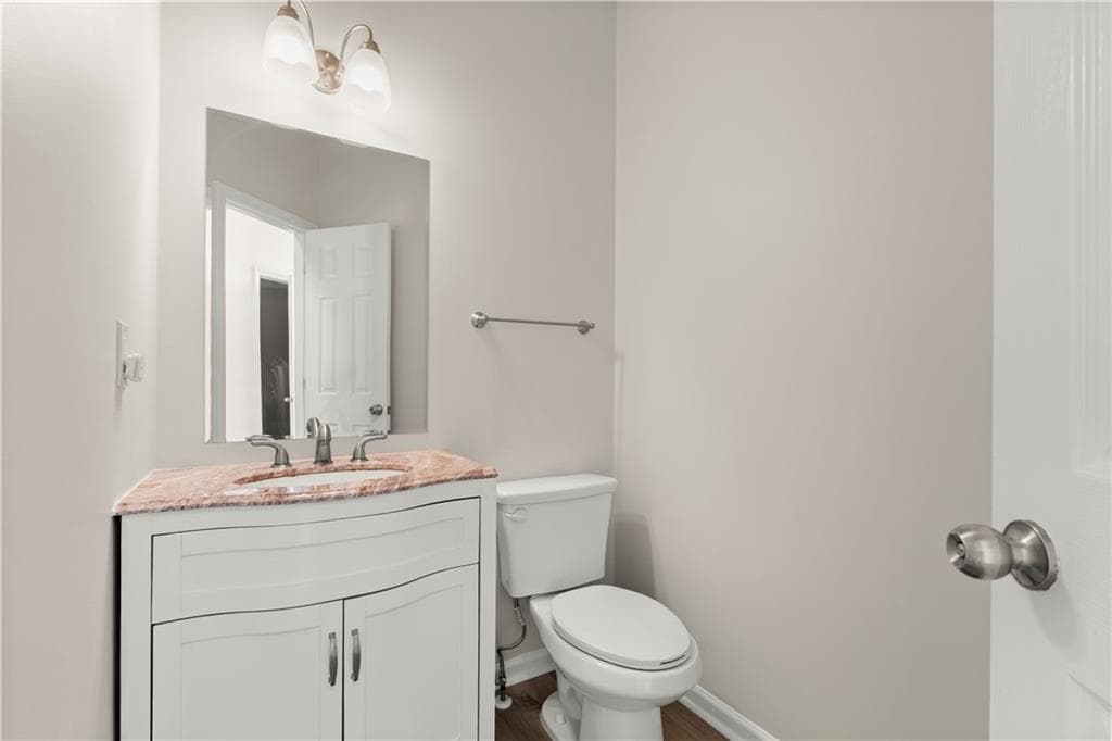 4 bedroom, 4 bathroom, 2,395 sq ft single family residence for sale at 4256 Glenlake Parkway, Kennesaw, GA 30144 — photo 6