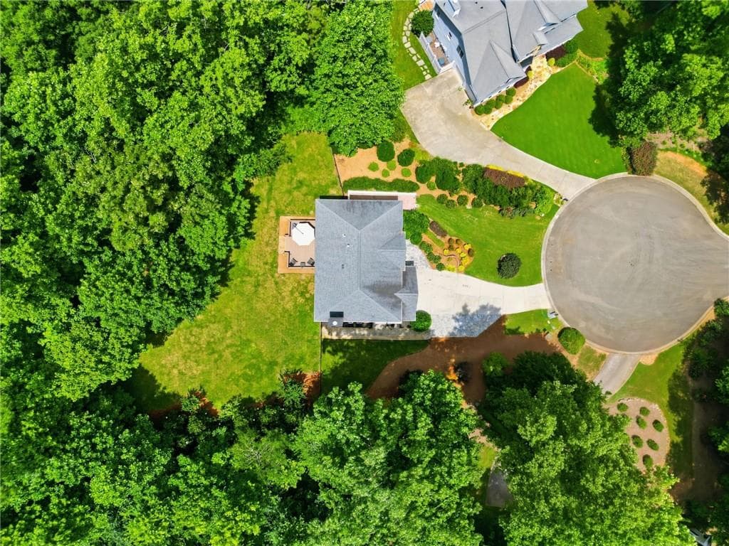 4 bedroom, 4 bathroom, 3,471 sq ft single family residence under contract at 6955 Black Fox Lane, Cumming, GA 30040 — photo 3
