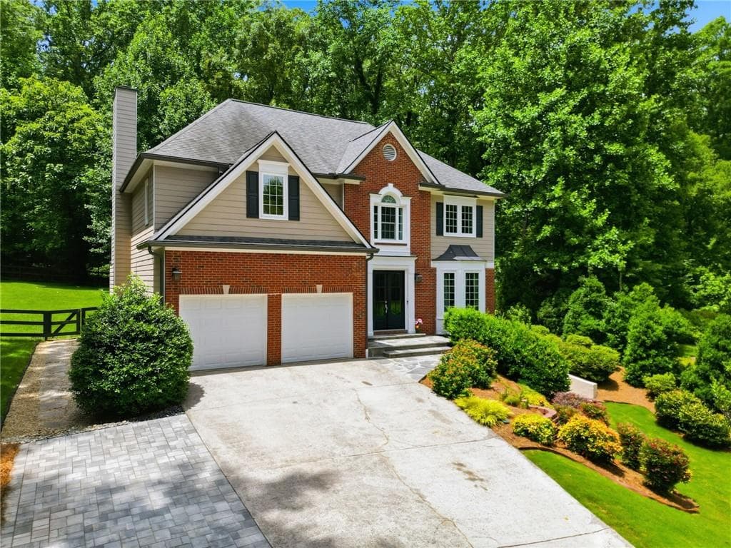 4 bedroom, 4 bathroom, 3,471 sq ft single family residence under contract at 6955 Black Fox Lane, Cumming, GA 30040 — photo 4