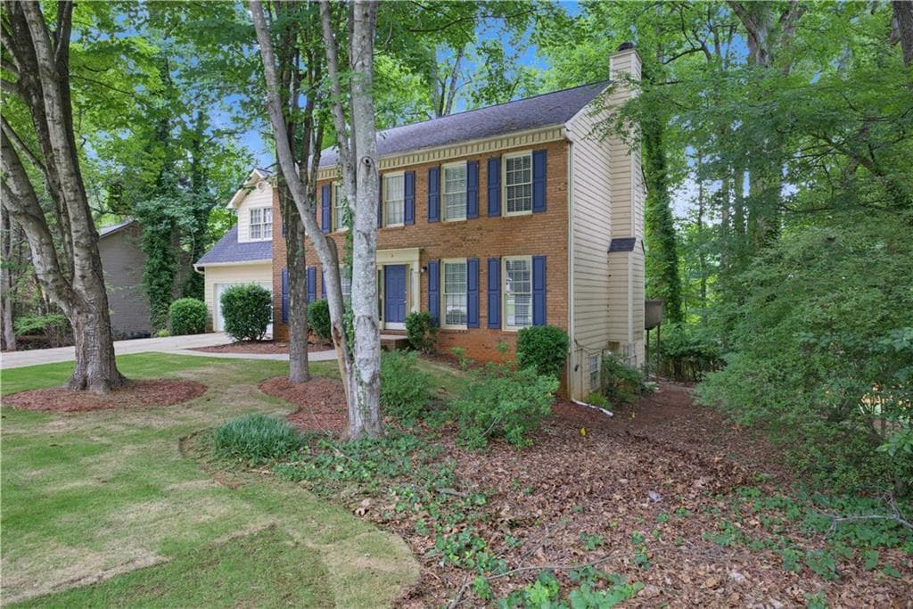 4 bedroom, 3 bathroom, 3,157 sq ft single family residence under contract at 920 Providence Drive, Lawrenceville, GA 30044 — photo 2
