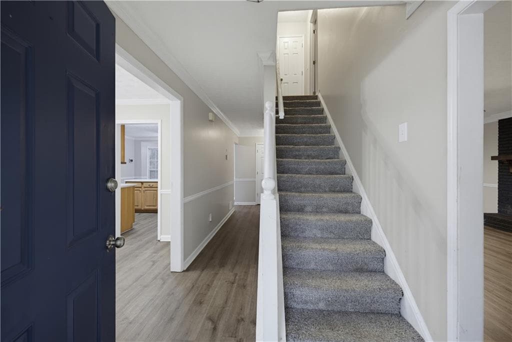 4 bedroom, 3 bathroom, 3,157 sq ft single family residence under contract at 920 Providence Drive, Lawrenceville, GA 30044 — photo 6