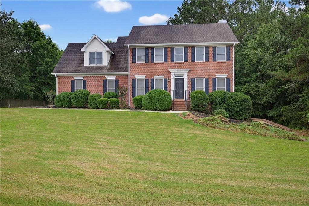 4 bedroom, 3 bathroom, 2,609 sq ft single family residence under contract at 1206 Dover Place, Conyers, GA 30013