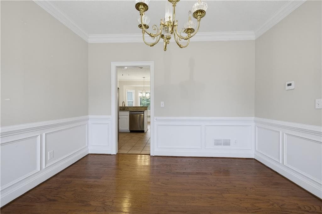 4 bedroom, 3 bathroom, 2,609 sq ft single family residence under contract at 1206 Dover Place, Conyers, GA 30013 — photo 9