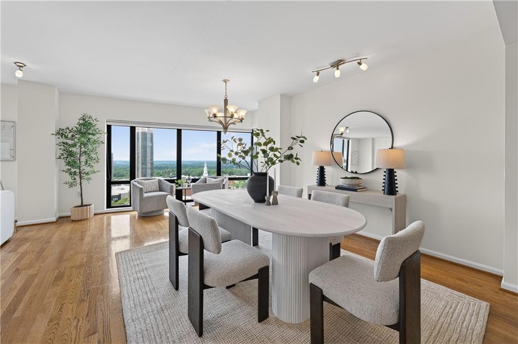 2 bedroom, 2 bathroom, 2,036 sq ft condominium under contract at 3475 Oak Valley Road 2150, Atlanta, GA 30326 — photo 8