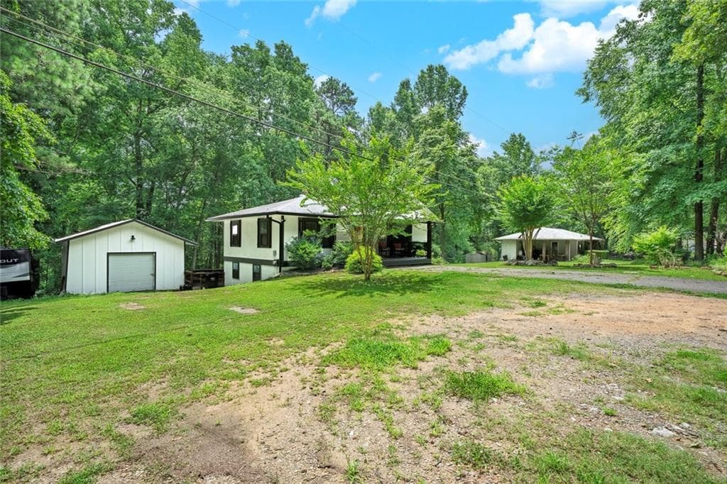 3 bedroom, 2 bathroom, 912 sq ft single family residence for sale at 62 Valley View Drive, Cartersville, GA 30120 — photo 3