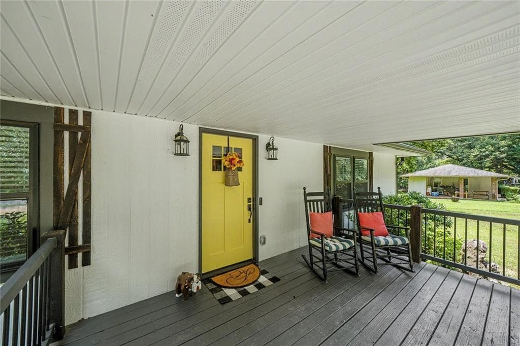 3 bedroom, 2 bathroom, 912 sq ft single family residence for sale at 62 Valley View Drive, Cartersville, GA 30120 — photo 7