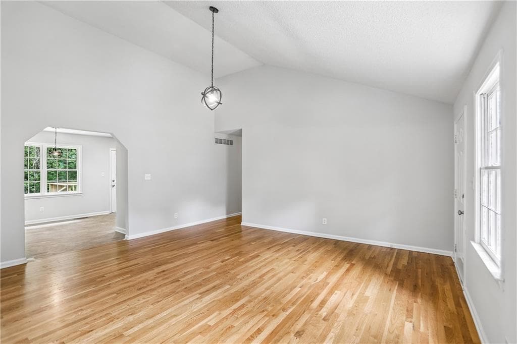3 bedroom, 2 bathroom, 1,209 sq ft single family residence for sale at 1019 Davis Mill Road, Dallas, GA 30157 — photo 8