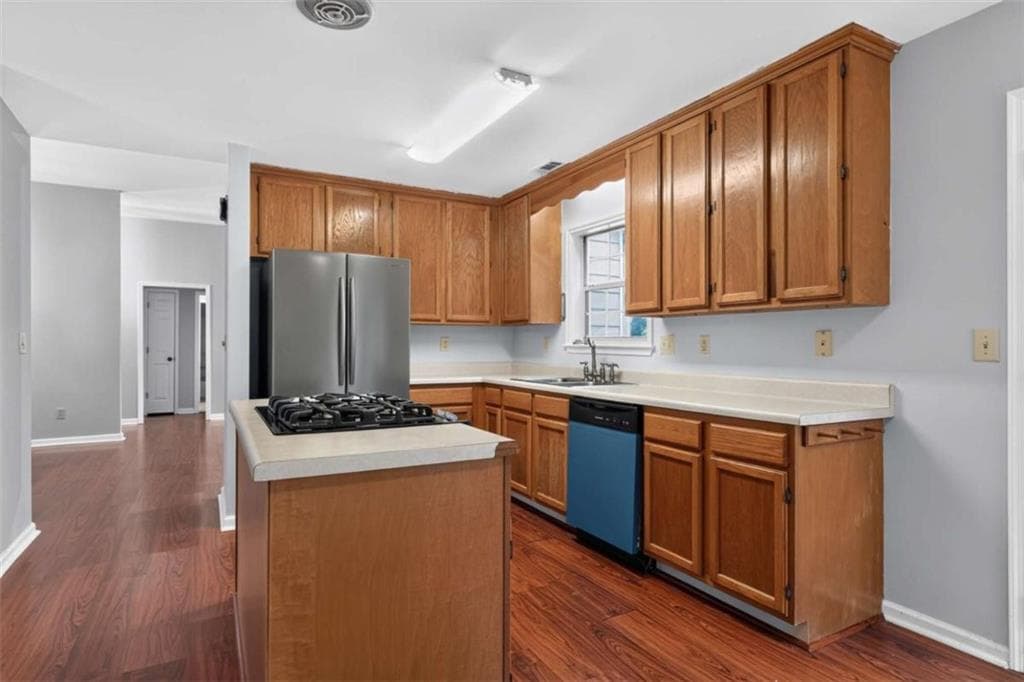 3 bedroom, 2 bathroom, 1,466 sq ft single family residence for rent at 47 Sunhigh Street, Mcdonough, GA 30253 for $1,840 a month — photo 3