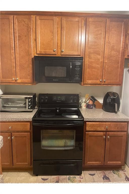 2 bedroom, 2 bathroom, 1,736 sq ft townhouse for sale at 240 Valley Hill Road, Riverdale, GA 30274 — photo 4