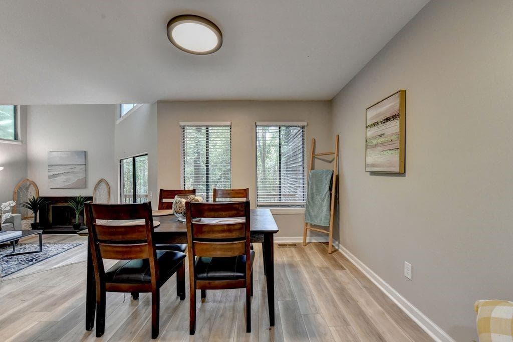 3 bedroom, 3 bathroom, 1,865 sq ft townhouse for sale at 2503 Terrace Trail, Decatur, GA 30035 — photo 10
