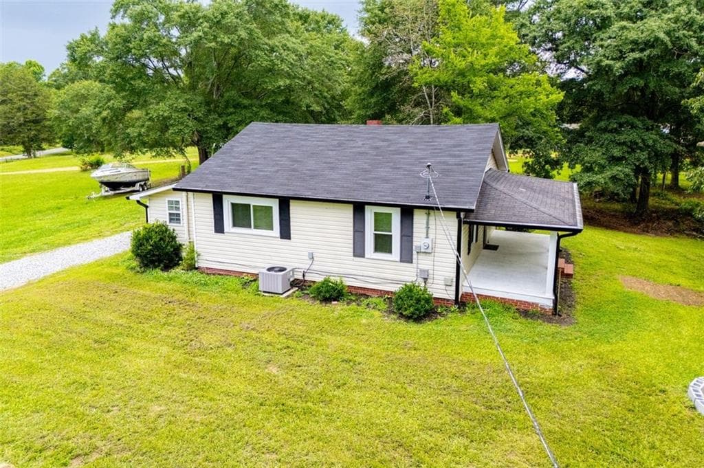 2 bedroom, 1 bathroom, 1,020 sq ft single family residence under contract at 255 Mildred Drive, Cedartown, GA 30125 — photo 5