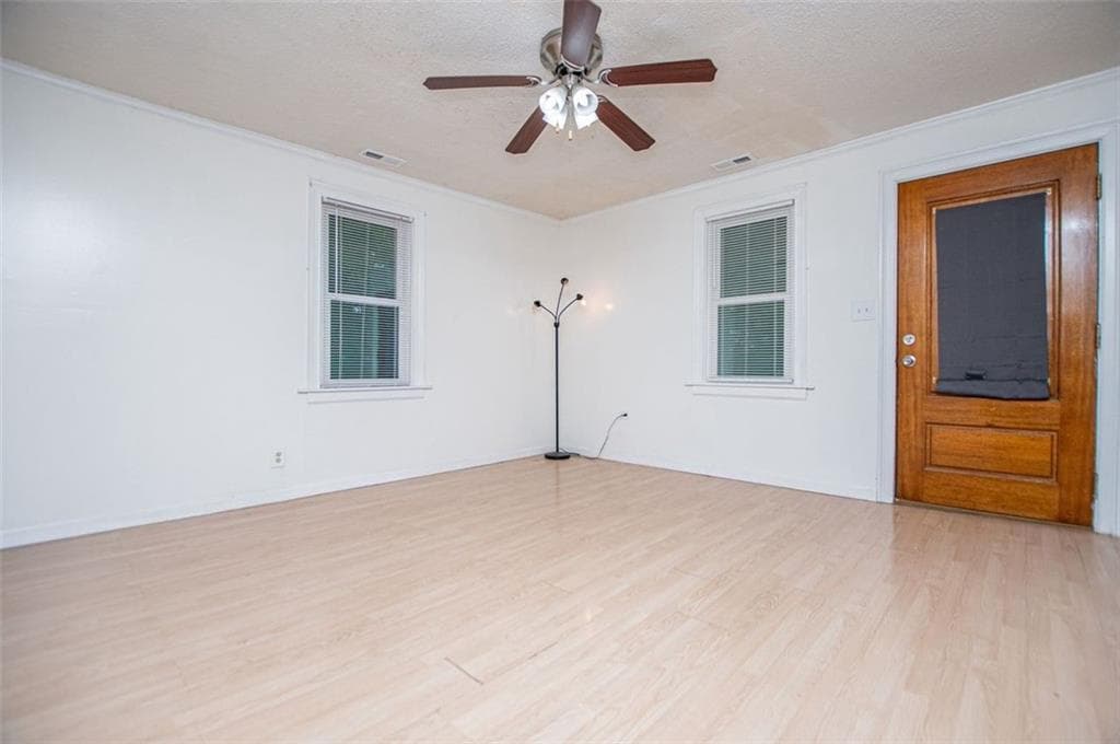 2 bedroom, 1 bathroom, 1,020 sq ft single family residence under contract at 255 Mildred Drive, Cedartown, GA 30125 — photo 10
